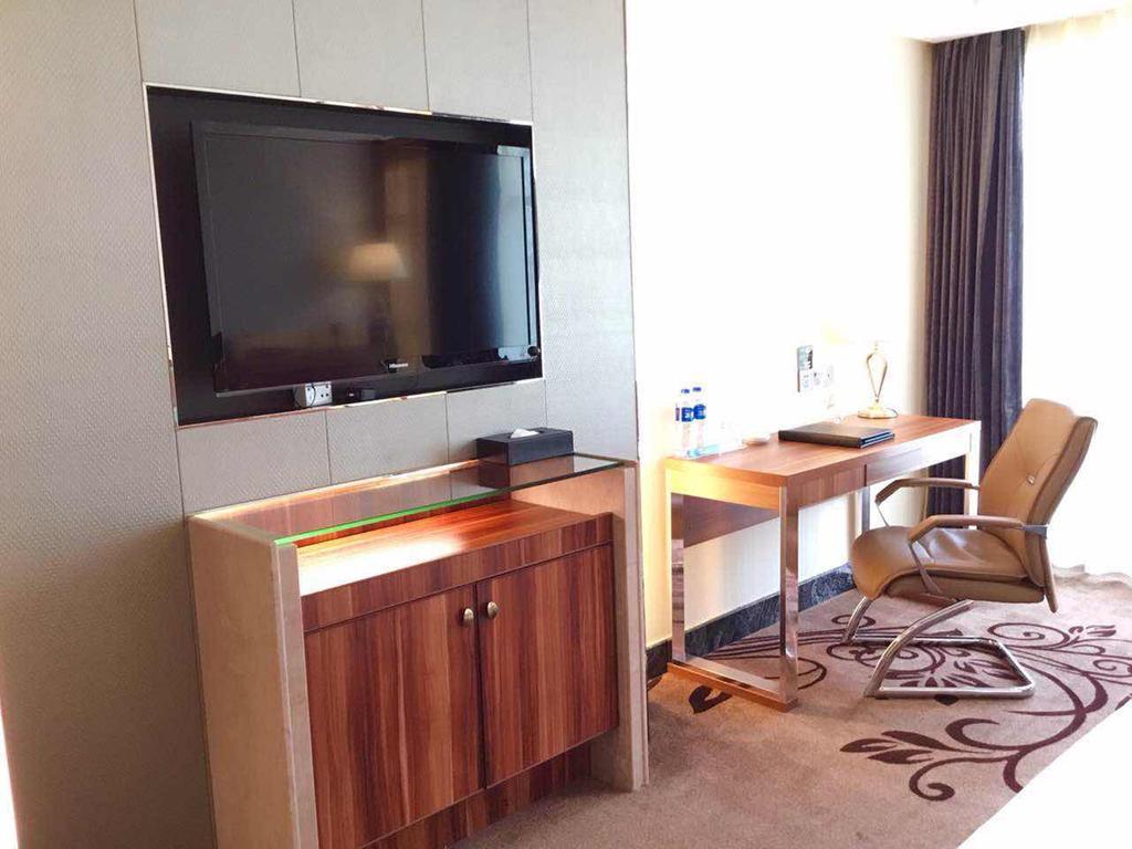 Asian Star Hotel Zhuhai Exterior photo
