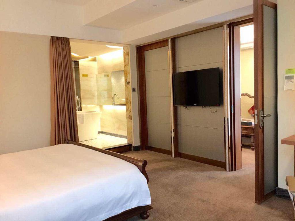 Asian Star Hotel Zhuhai Exterior photo