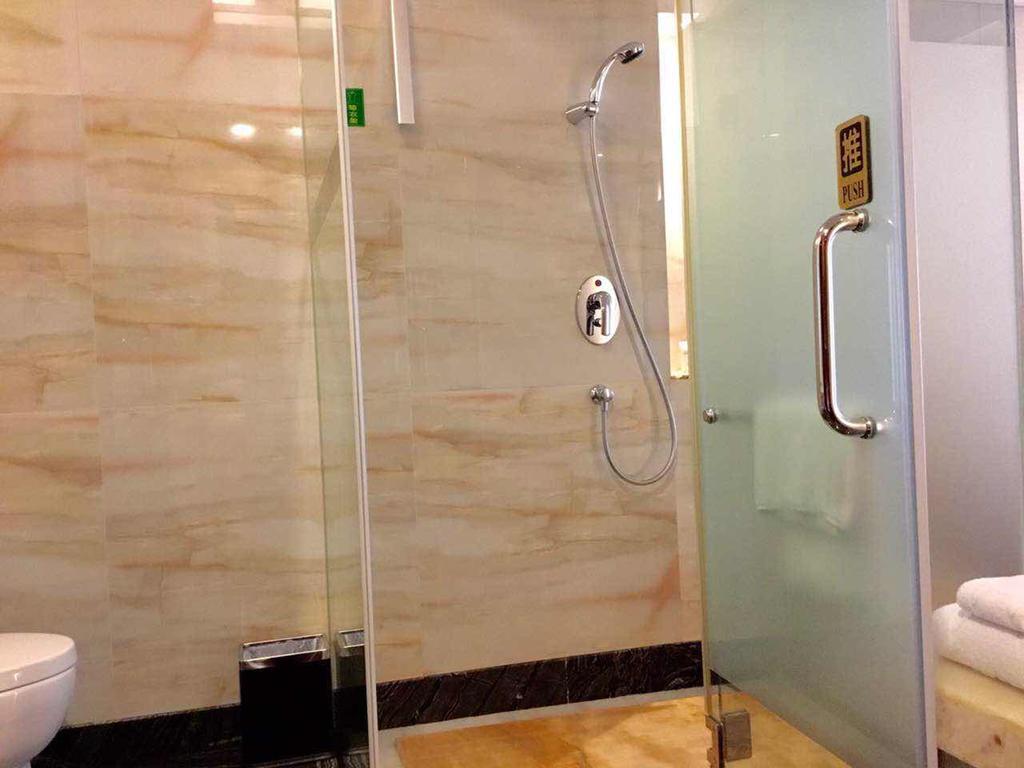Asian Star Hotel Zhuhai Exterior photo